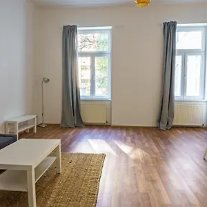 1090 Viena